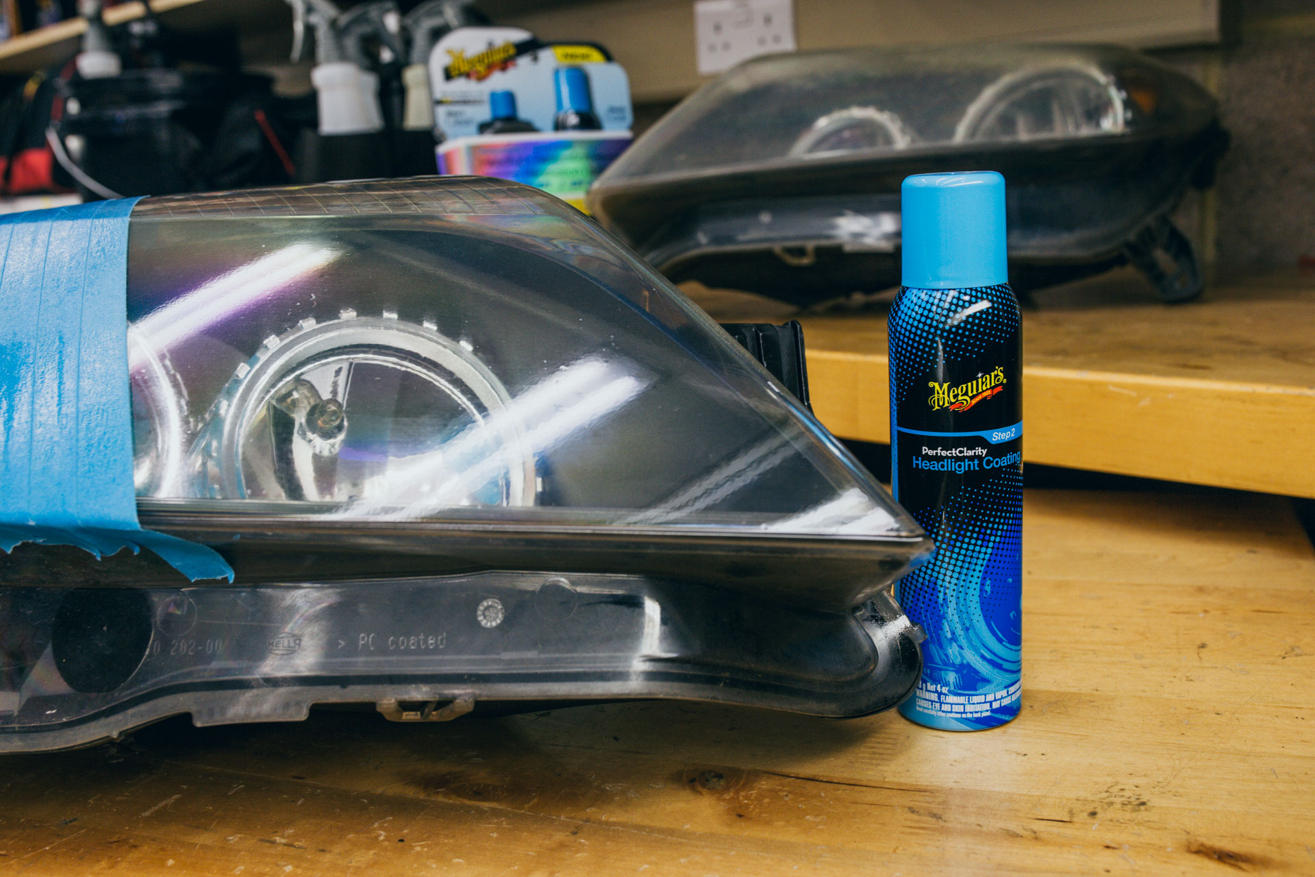 Restoring tired headlights with Meguiar's Two Step PerfectClarity Headlight  Restoration kit - Meguiars UK